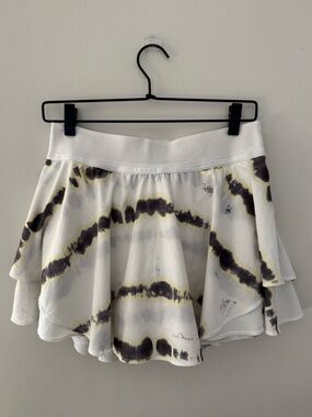 Lululemon Court Rival High-Rise Skirt
Transverse Yellow Multi